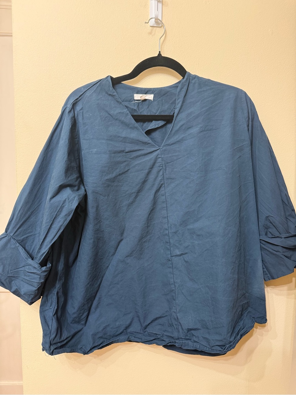 Joh M Cotton Poplin Top FLAW Quiet Luxury Minimalist Modern Coastal California
